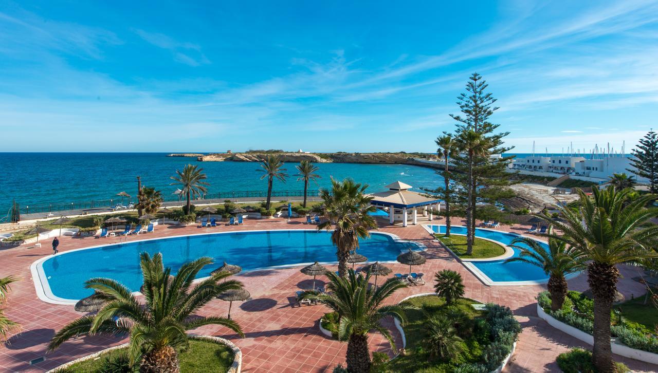 Double or Twin Room Sea View